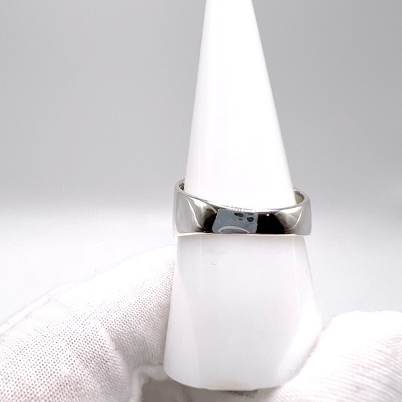 .925 Sterling Silver Roses Ring - Picture 7 of 17